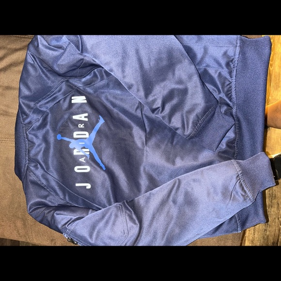 Boys Jordan winter coat - Picture 2 of 3